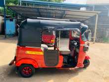 https://riyasewana.com/uploads/bajaj-three-wheel-2015-1911460712442.jpg