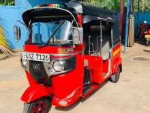 Bajaj RE 2015 Three Wheel