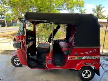 https://riyasewana.com/uploads/bajaj-three-wheel-2015-20113611123639523.jpg