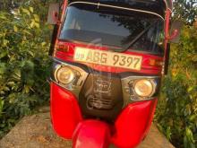 https://riyasewana.com/uploads/bajaj-three-wheel-2015-2573158120914.jpg