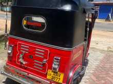 https://riyasewana.com/uploads/bajaj-three-wheel-2015-511340512902.jpg