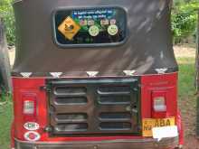 https://riyasewana.com/uploads/bajaj-three-wheel-2015-722072712202.jpg
