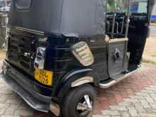 https://riyasewana.com/uploads/bajaj-three-wheel-2016-3111220412783.jpg