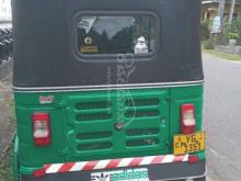https://riyasewana.com/uploads/bajaj-three-wheel-20171830604612.jpg