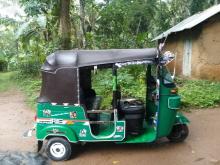 https://riyasewana.com/uploads/bajaj-three-wheel-201757206364.jpg