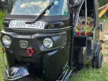 Bajaj RE 2018 Three Wheel