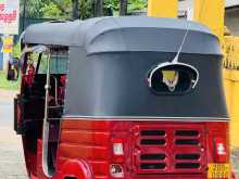 https://riyasewana.com/uploads/bajaj-three-wheel-206071122733.jpg