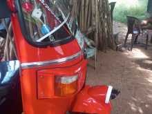 https://riyasewana.com/uploads/bajaj-three-wheel-21753084392.jpg
