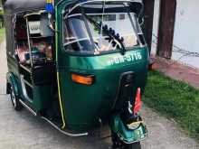 https://riyasewana.com/uploads/bajaj-three-wheel-218140322812.jpg