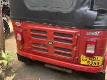 https://riyasewana.com/uploads/bajaj-three-wheel-2213212622992.jpg