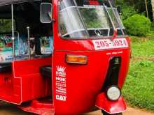 https://riyasewana.com/uploads/bajaj-three-wheel-221456334473.jpg