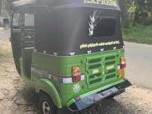 https://riyasewana.com/uploads/bajaj-three-wheel-2319503922443.jpg