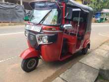 https://riyasewana.com/uploads/bajaj-three-wheel-231958404373.jpg