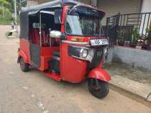 https://riyasewana.com/uploads/bajaj-three-wheel-231958404772.jpg