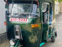 https://riyasewana.com/uploads/bajaj-three-wheel-23739234092.jpg