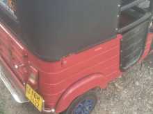 https://riyasewana.com/uploads/bajaj-three-wheel-251559344022.jpg