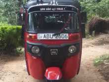 Bajaj RE 2019 Three Wheel