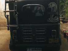 https://riyasewana.com/uploads/bajaj-three-wheel-2518550422763.jpg