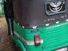 https://riyasewana.com/uploads/bajaj-three-wheel-25850044363.jpg