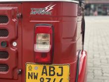 https://riyasewana.com/uploads/bajaj-three-wheel-2615253124942.jpg