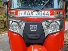 Bajaj Three Wheel 2015 Three Wheel