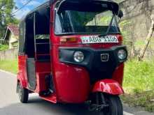 Bajaj Three Wheel 2016 Three Wheel