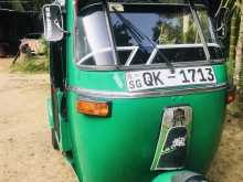 https://riyasewana.com/uploads/bajaj-three-wheel-2818453322603.jpg