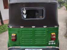 https://riyasewana.com/uploads/bajaj-three-wheel-2818510122422.jpg
