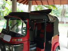 Bajaj RE 2019 Three Wheel
