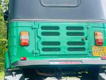 https://riyasewana.com/uploads/bajaj-three-wheel-2916284122373.jpg