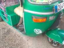 https://riyasewana.com/uploads/bajaj-three-wheel-292357174782.jpg