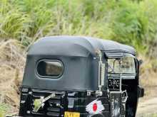 https://riyasewana.com/uploads/bajaj-three-wheel-3016182422013.jpg
