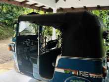 https://riyasewana.com/uploads/bajaj-three-wheel-309085622163.jpg