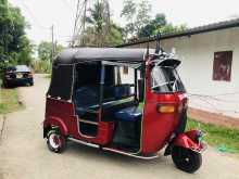 https://riyasewana.com/uploads/bajaj-three-wheel-310590222983.jpg