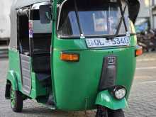 https://riyasewana.com/uploads/bajaj-three-wheel-311522922891.jpg