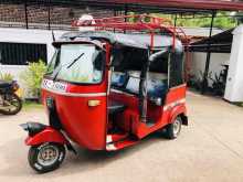 https://riyasewana.com/uploads/bajaj-three-wheel-311585722553.jpg