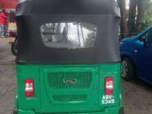 https://riyasewana.com/uploads/bajaj-three-wheel-31349204423.jpg
