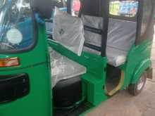 https://riyasewana.com/uploads/bajaj-three-wheel-31349204612.jpg