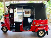 https://riyasewana.com/uploads/bajaj-three-wheel-319065617255.jpg