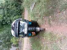 https://riyasewana.com/uploads/bajaj-three-wheel-32047594202.jpg