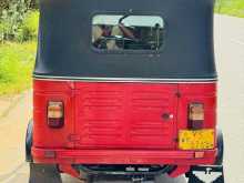 https://riyasewana.com/uploads/bajaj-three-wheel-415201822192.jpg