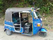 https://riyasewana.com/uploads/bajaj-three-wheel-41701304653.jpg