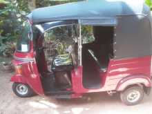 https://riyasewana.com/uploads/bajaj-three-wheel-42036074692.jpg