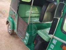 https://riyasewana.com/uploads/bajaj-three-wheel-6132900426252.jpg