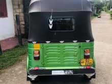 https://riyasewana.com/uploads/bajaj-three-wheel-812280522283.jpg