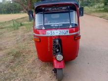 https://riyasewana.com/uploads/bajaj-three-wheel-8183538481222.jpg