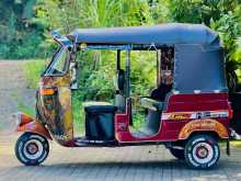 https://riyasewana.com/uploads/bajaj-three-wheel-88581622832.jpg