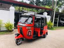 https://riyasewana.com/uploads/bajaj-three-wheel-911183722632.jpg