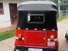 https://riyasewana.com/uploads/bajaj-three-wheel-911430322962.jpg