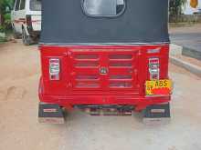 https://riyasewana.com/uploads/bajaj-three-wheel-91846214013.jpg